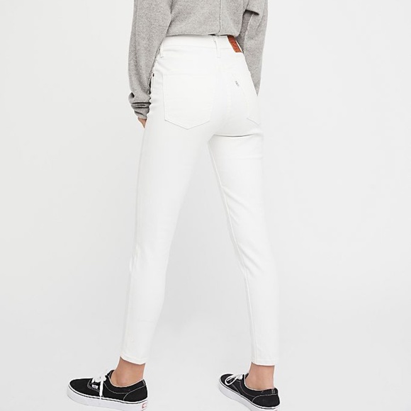 Levi's Mile High Super Skinny Jean - Picture 2 of 5